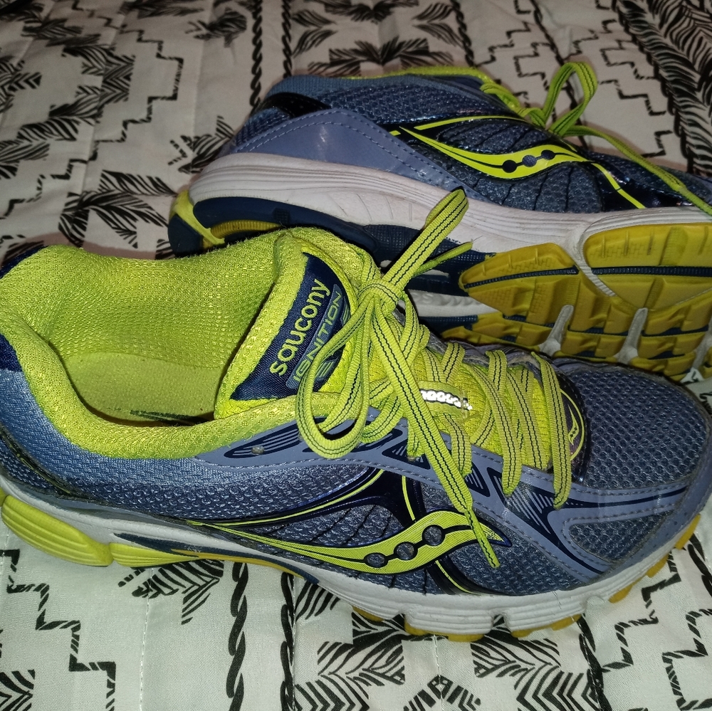Saucony ignition 4